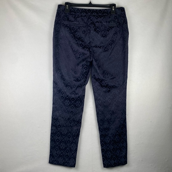 Chico's | Women's Size 0.5 | Navy Blue w/ Shimmer Design Cropped Ankle Pants | - Picture 5 of 7